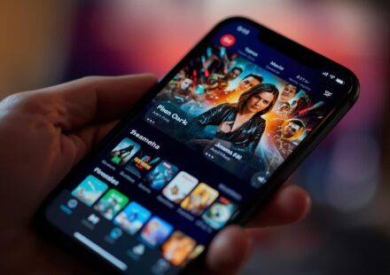 What Is WatchNewMovieNet Com? Features, Benefits, and Facts